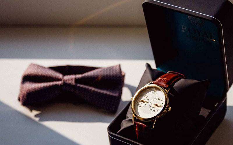 خریدن ساعت مچی مردانه به عنوان هدیه به آقایان