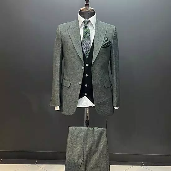 کت و شلوار ژیله دار